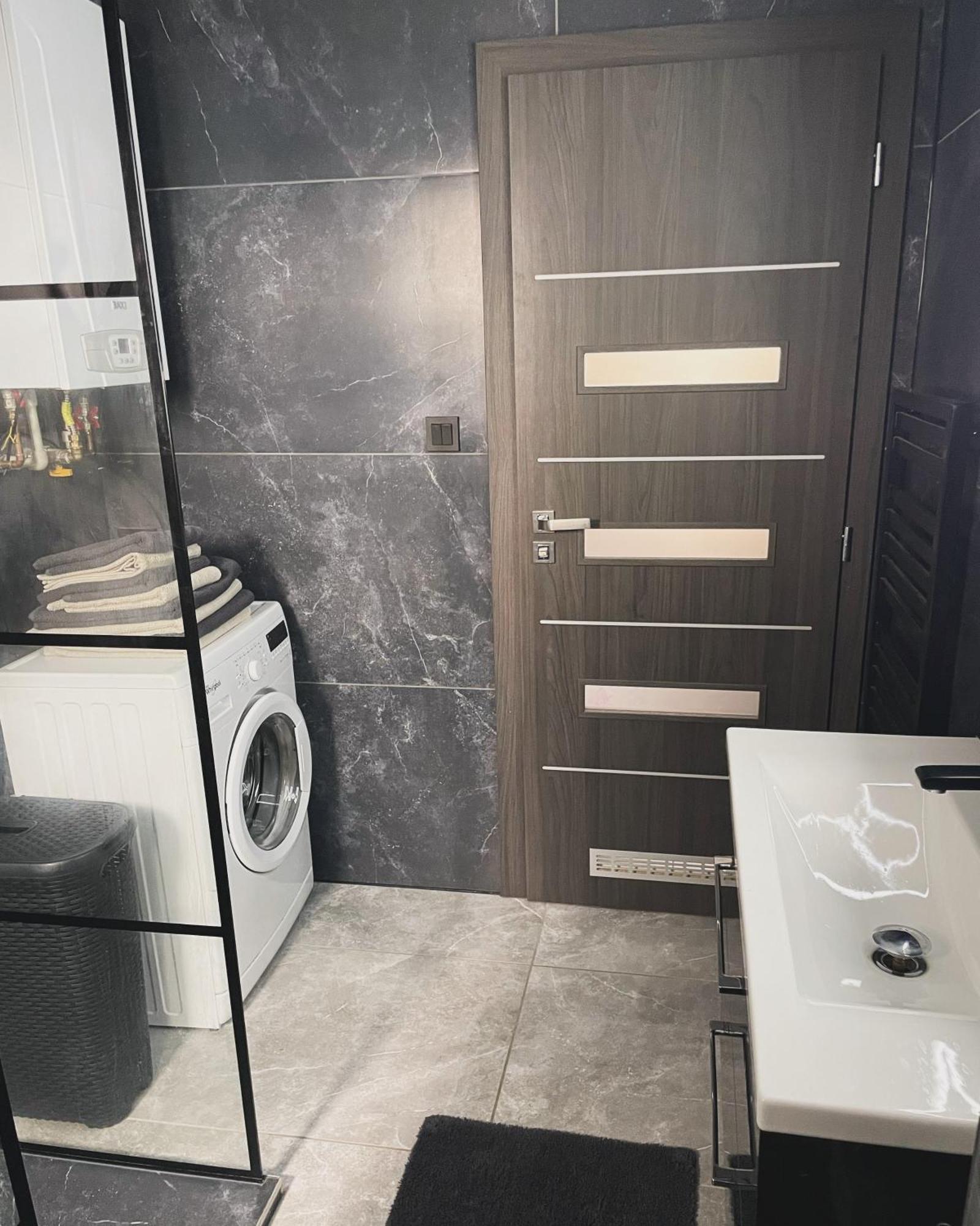Dr. Wolf Apartment كارلوفي فاري المظهر الخارجي الصورة